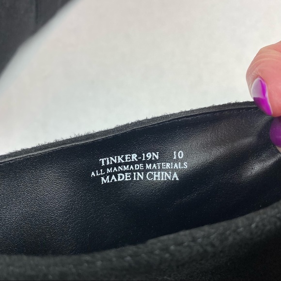 Bamboo Black Suede Round Toe Booties - Picture 7 of 11